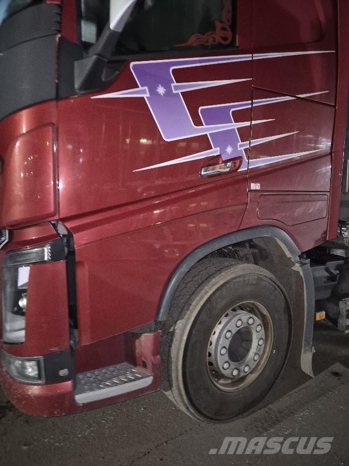 Volvo FH16 8x4  750 Tovornjaki za hlode