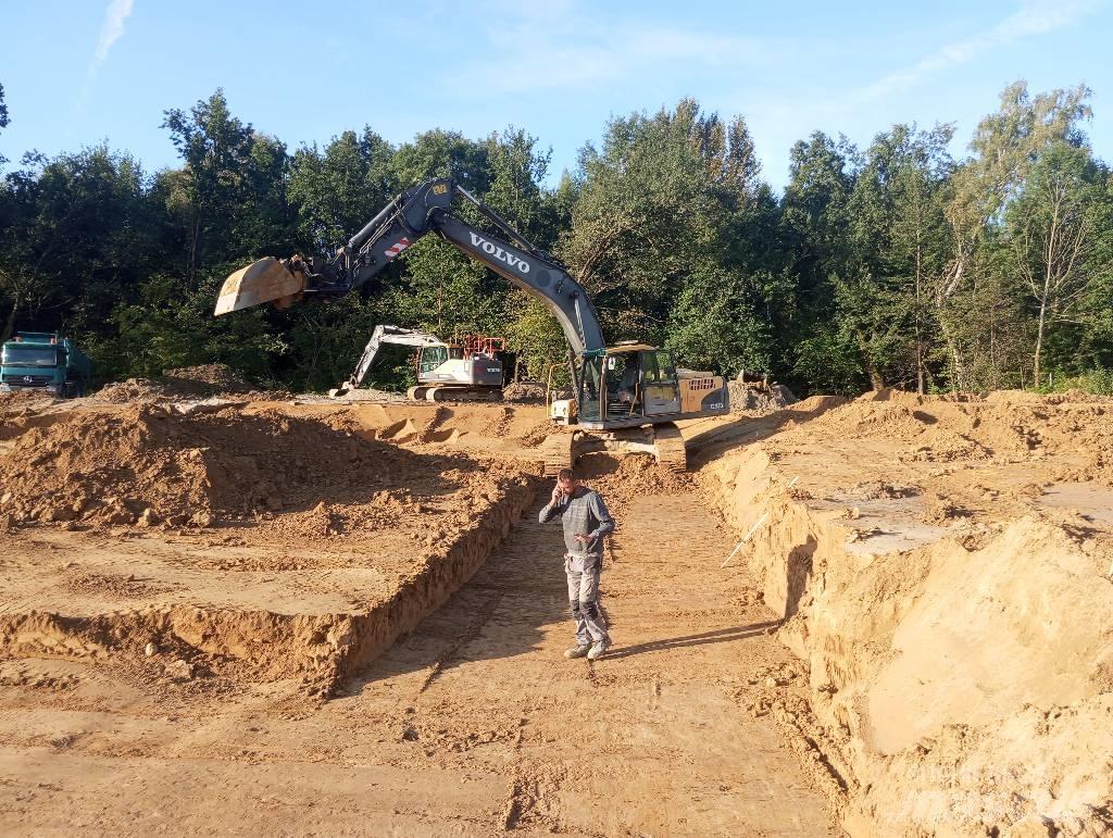 Volvo EC 240 C LD Bagri goseničarji