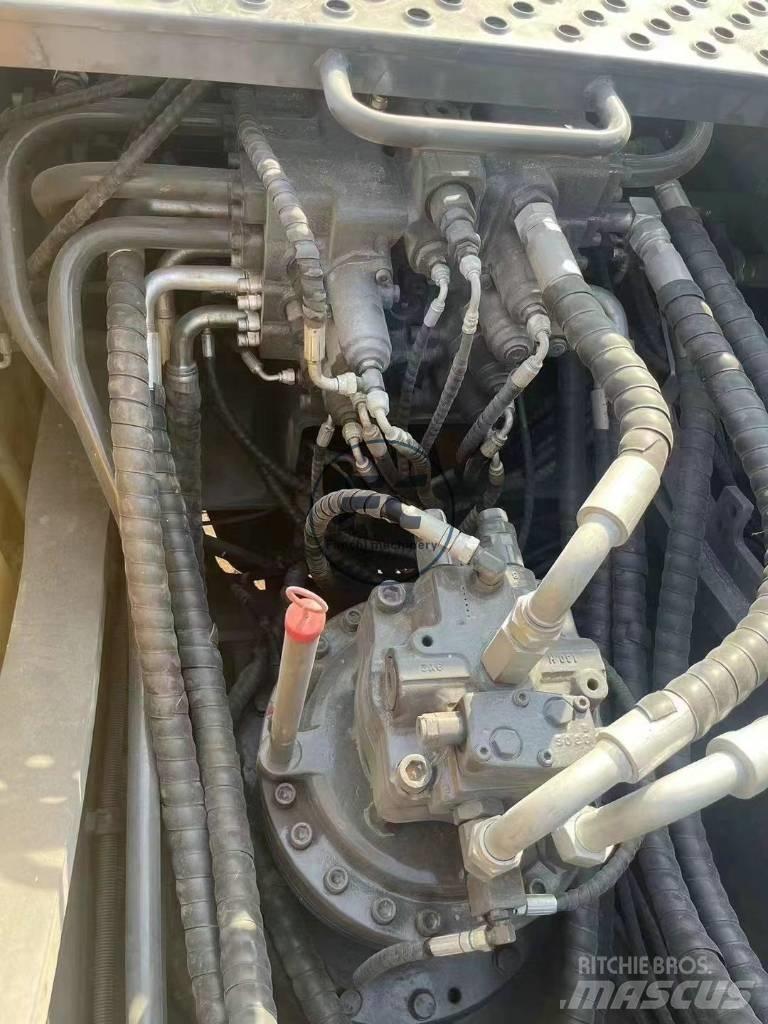 Volvo EC 290 Bagri goseničarji
