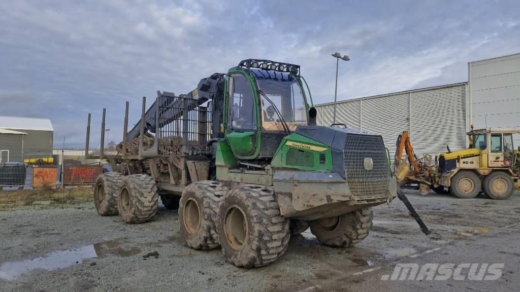 John Deere 1010G Forwarderji