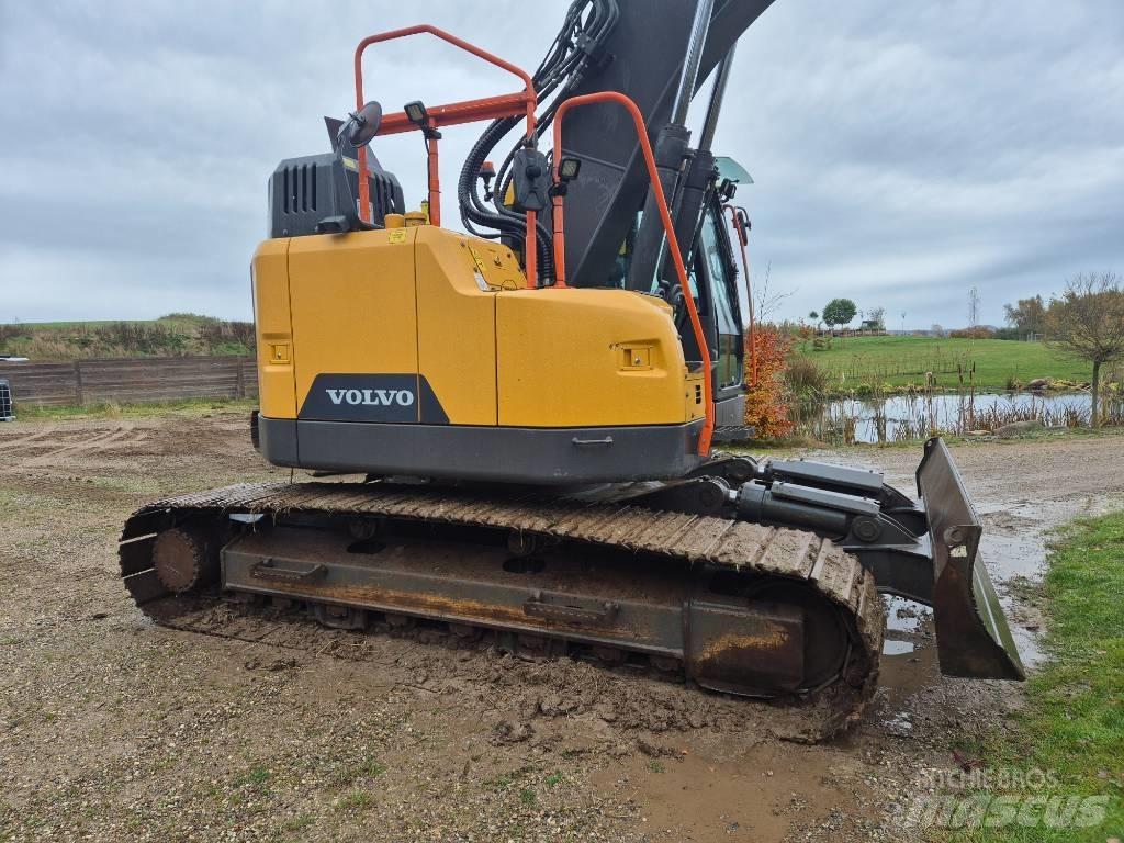 Volvo ECR235EL Bagri goseničarji