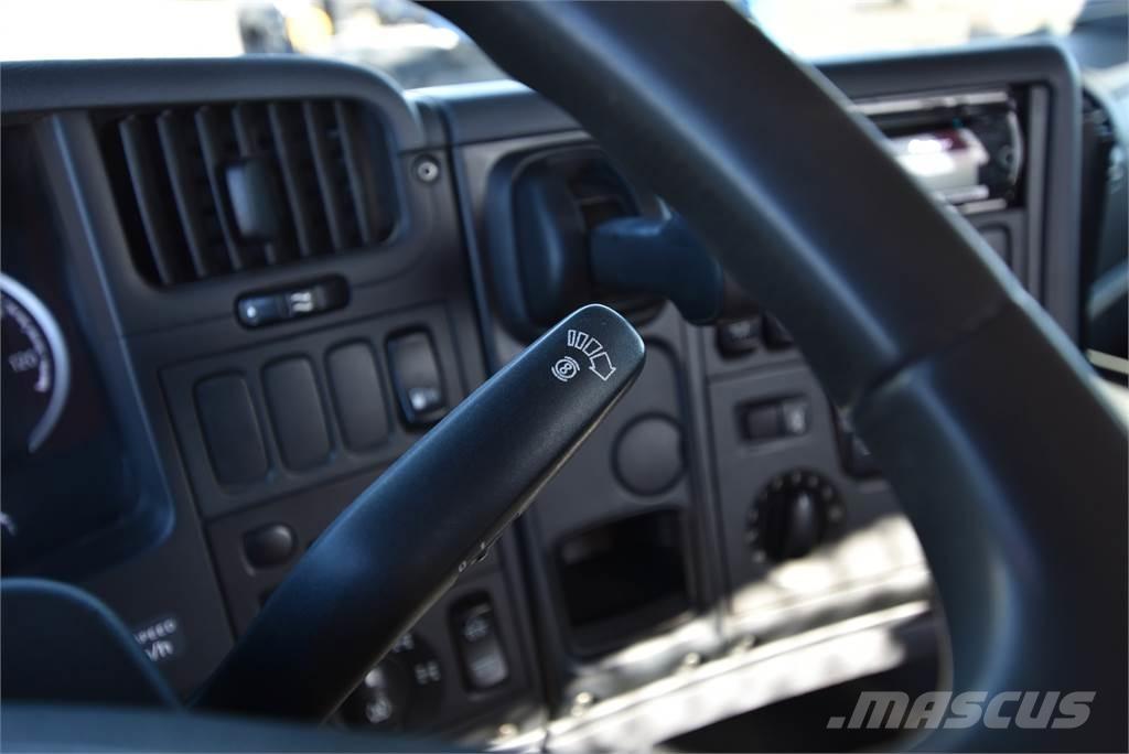 Scania G440 8X4 Tovornjaki z žerjavom