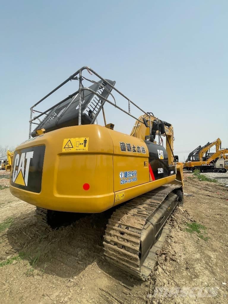 CAT 329D2 Bagri goseničarji