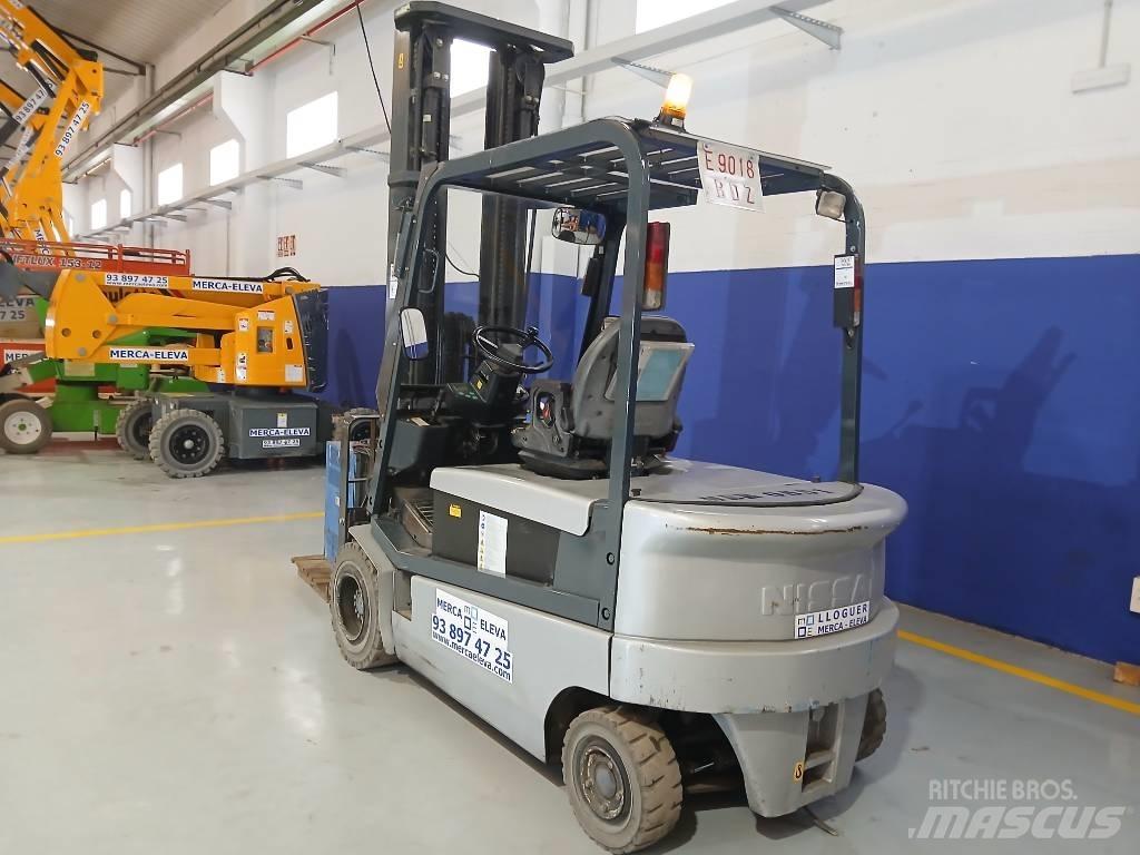 Nissan GQ02 L 30 CU Električni viličarji