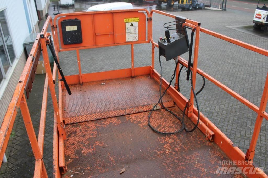 JLG M 3369 Škarjaste dvižne ploščadi