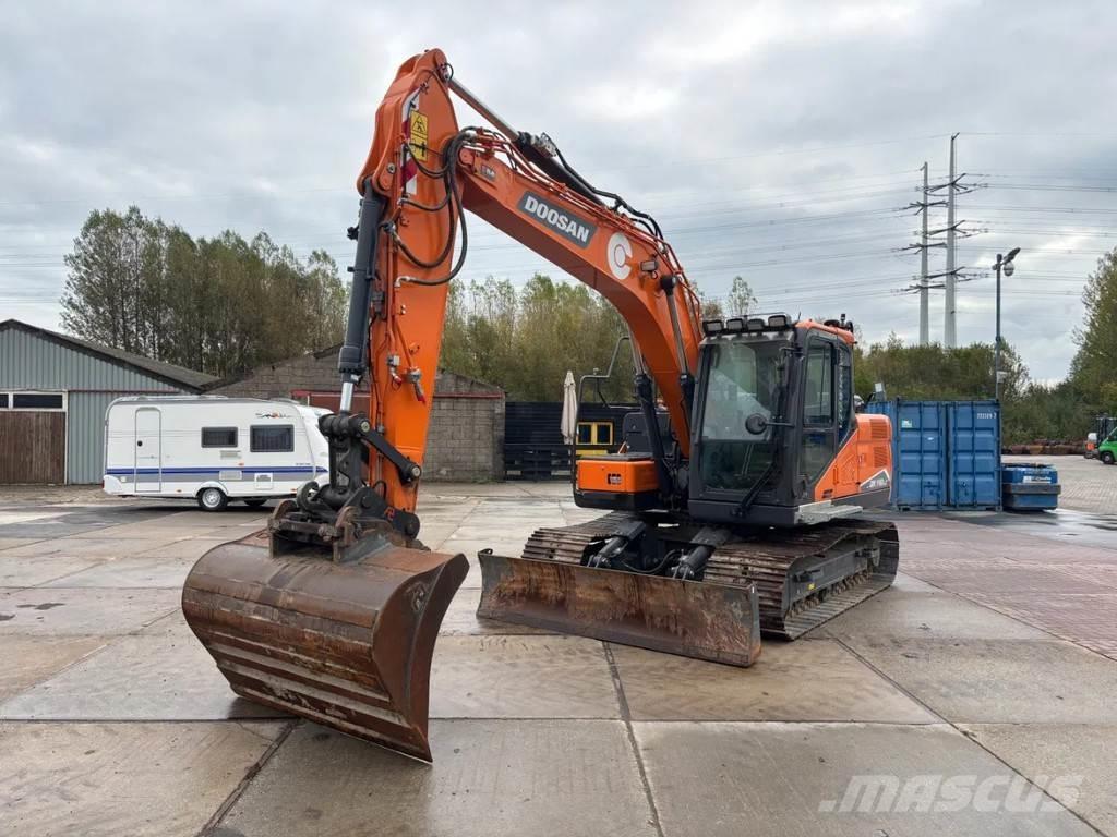 Doosan DX140LC-7 Bagri goseničarji