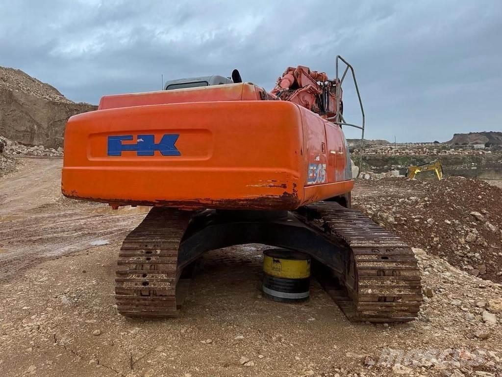 Fiat KOBELCO E305 Posebni bagri