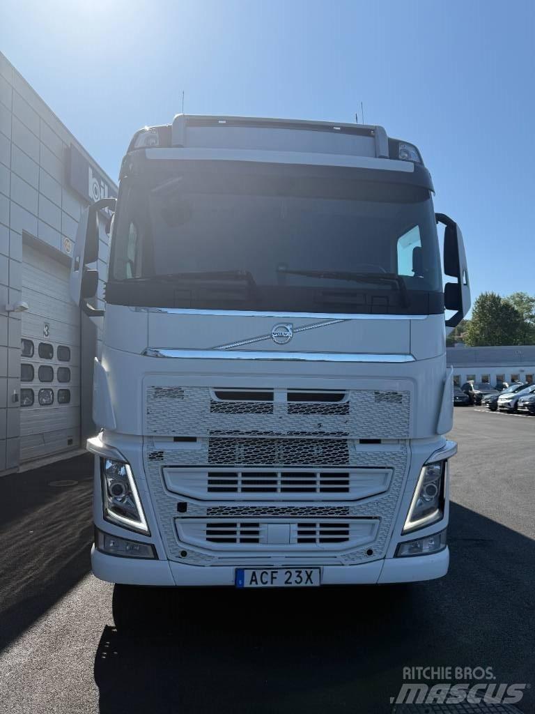 Volvo FH 540 6x2 Tovornjaki zabojniki