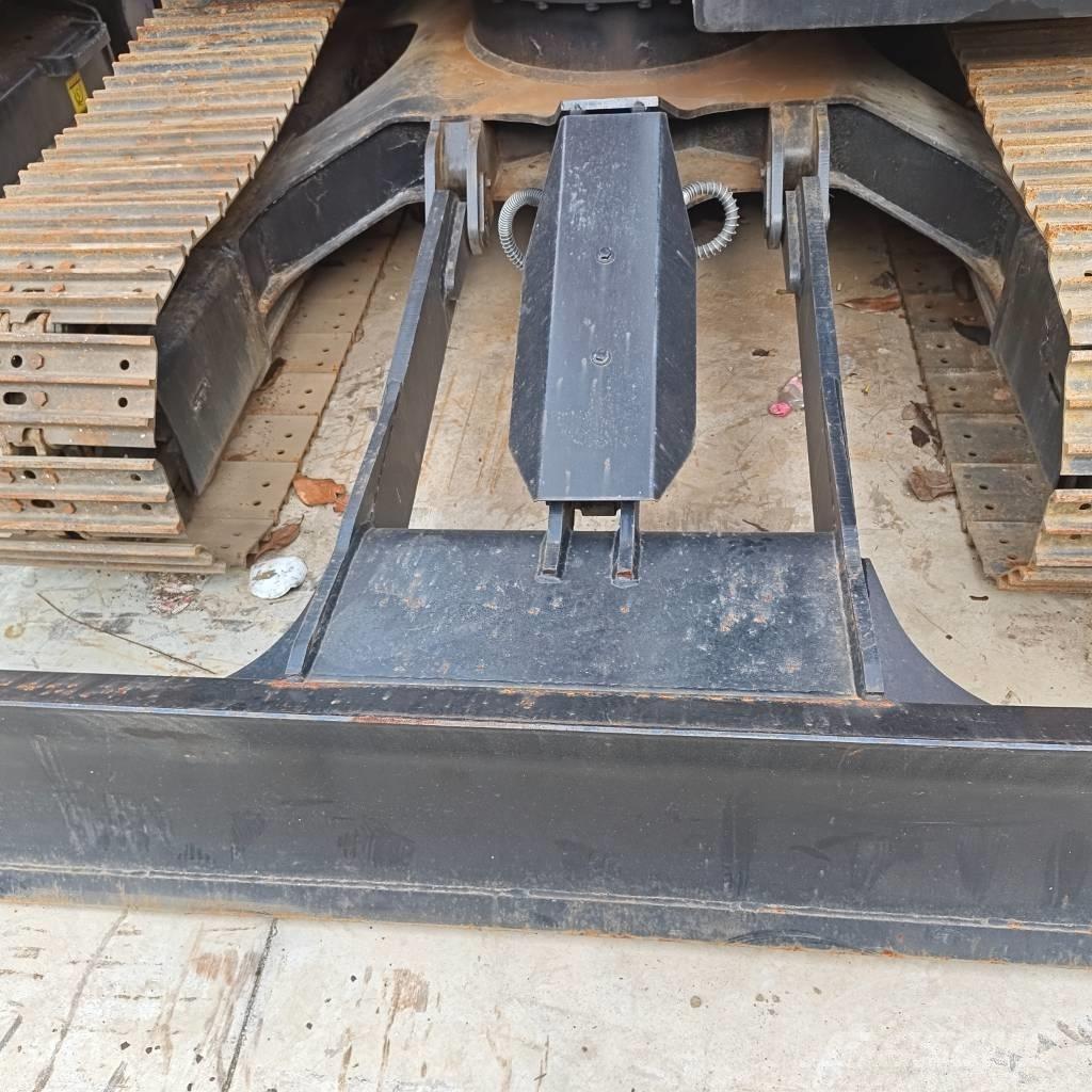 Hitachi ZX 70 Mini bagri <7t