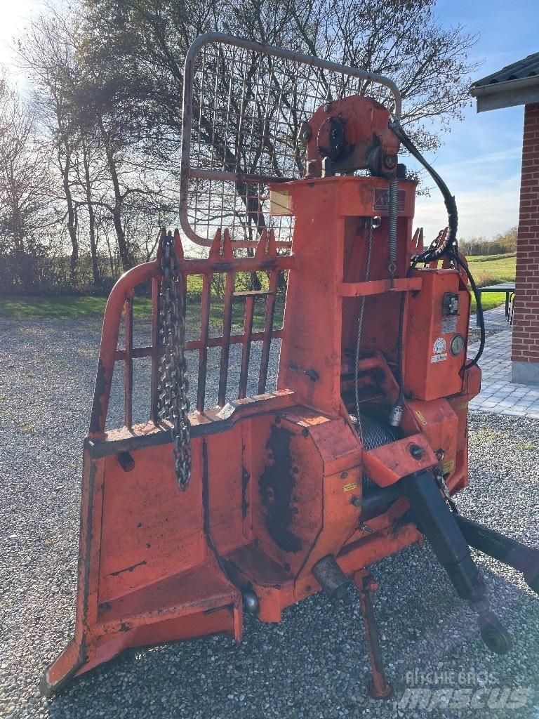 Tiger WH120 Vitli