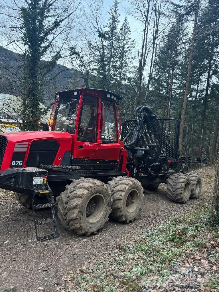 Komatsu 875 Forwarderji