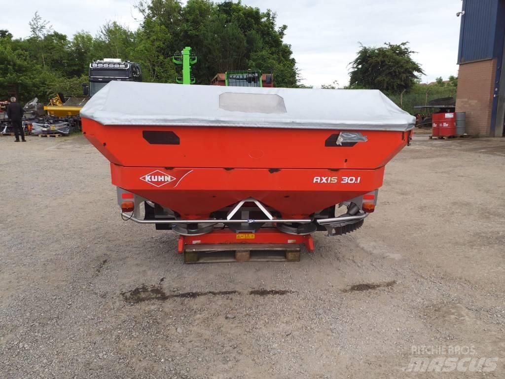 Kuhn Axis 30.1Q Trosilniki mineralnega gnojila