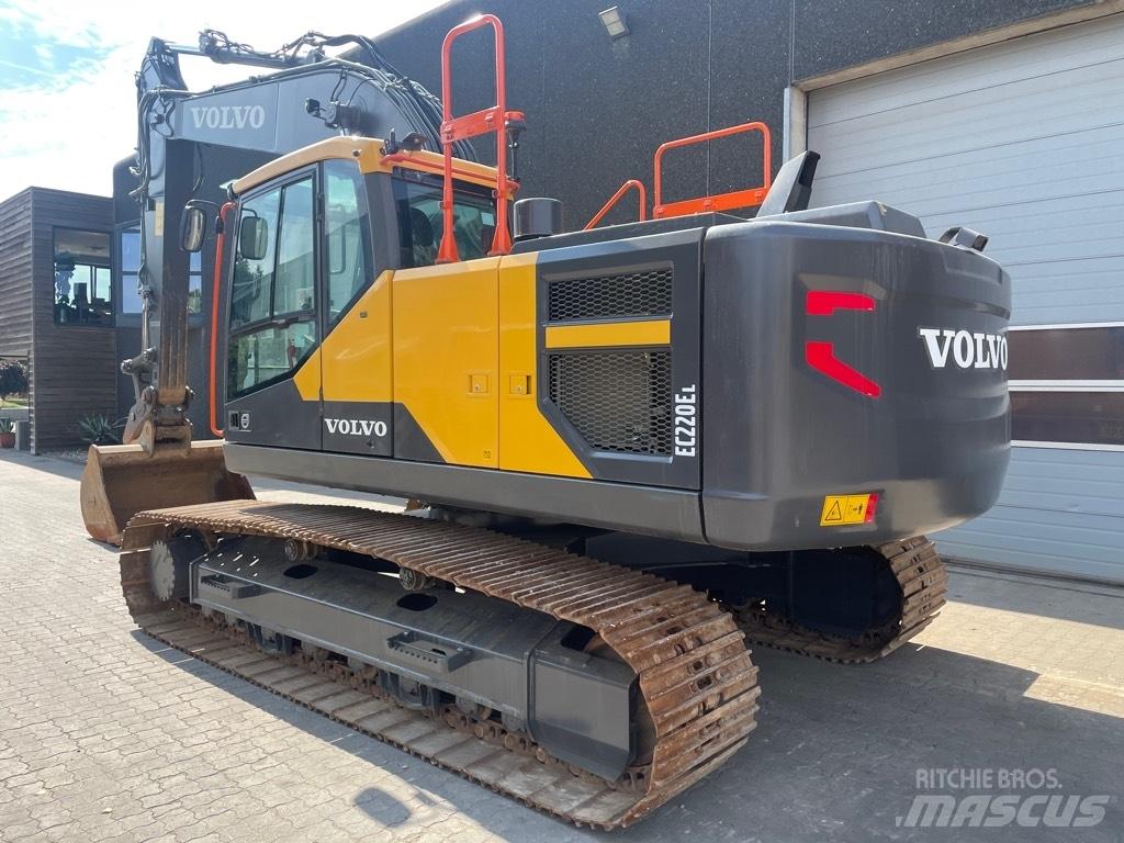 Volvo EC220E Bagri goseničarji