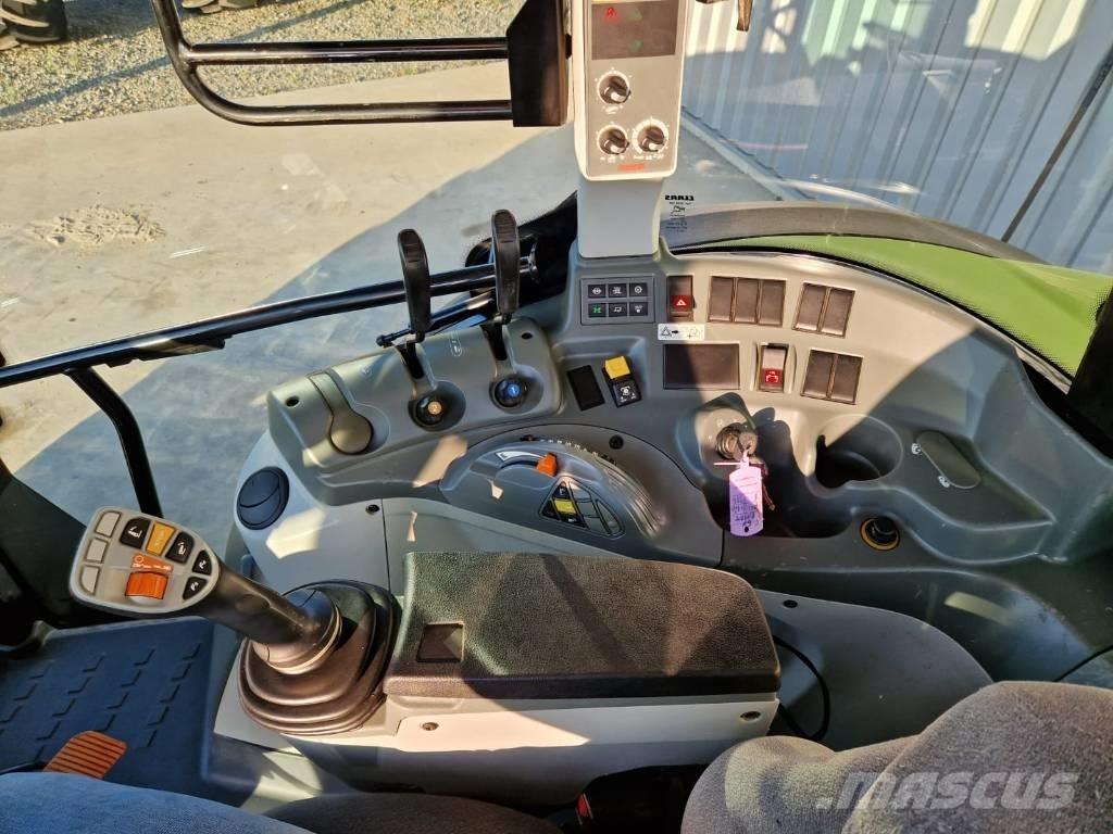 CLAAS Arion 420 Traktorji