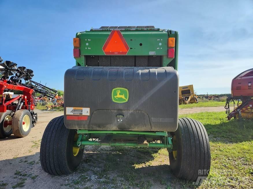 John Deere 450 M Balirke (okrogle bale)