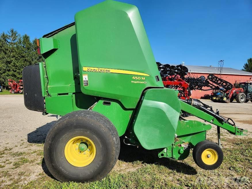 John Deere 450 M Balirke (okrogle bale)