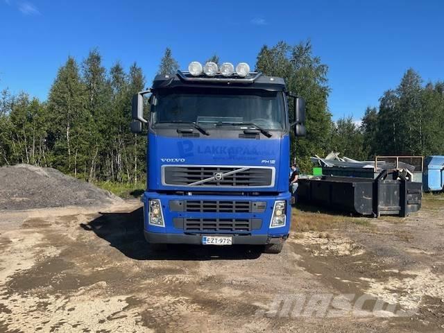 Volvo FH12 Tovornjaki z žerjavom