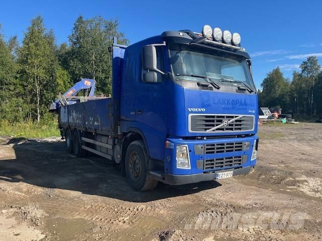 Volvo FH12 Tovornjaki z žerjavom