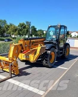 JCB 540-140 Teleskopski viličarji