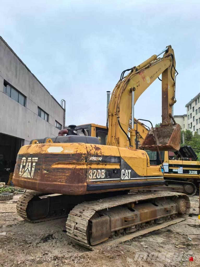 CAT 320BL Midi bagri 7t – 12t