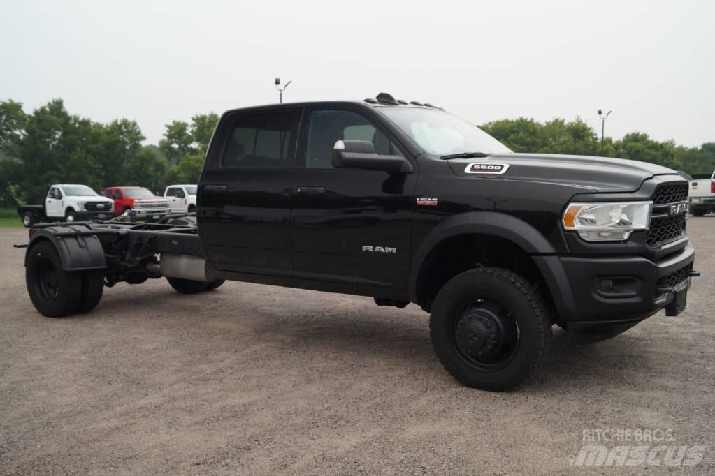 RAM 5500 TRADESMAN Tovornjaki-šasije