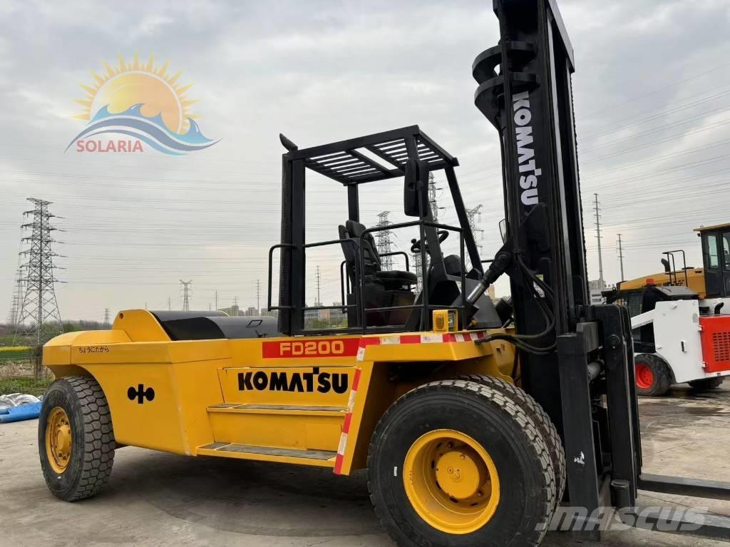 Komatsu FD 200 Dizelski viličarji