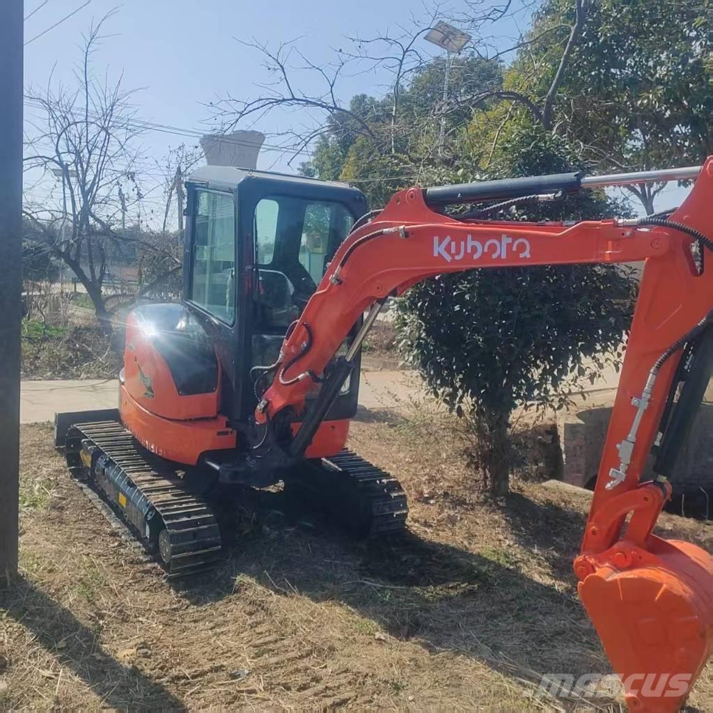 Kubota U 35 Bagri goseničarji