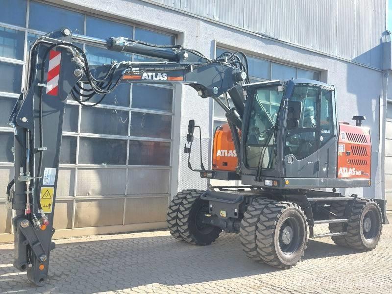 Atlas 165 W Bagri na kolesih