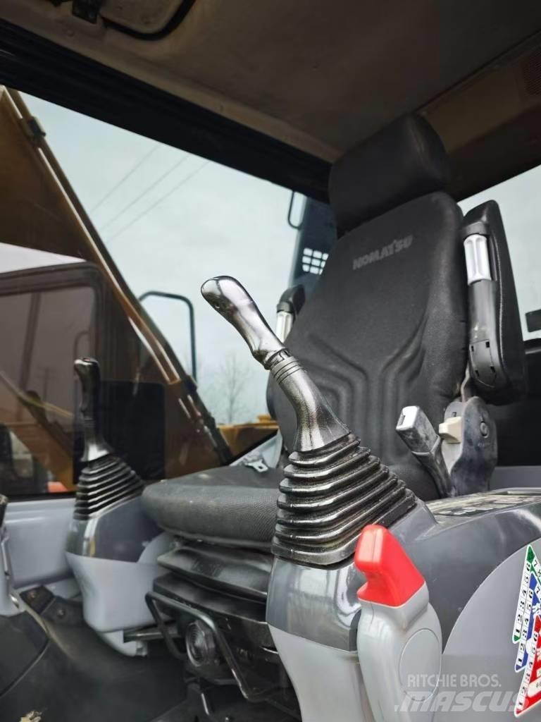 Komatsu 130LC-7 Bagri goseničarji