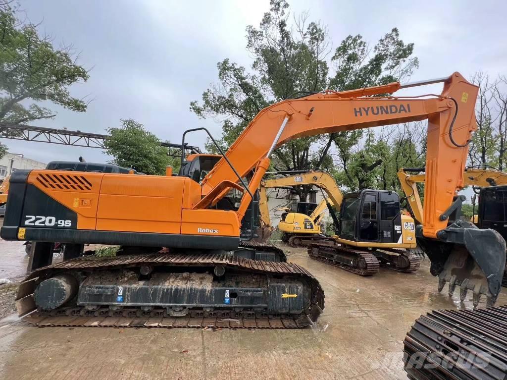 Hyundai 220LC-9S Bagri goseničarji