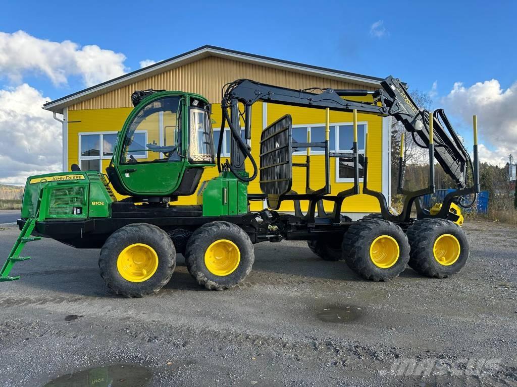 John Deere 810 E Forwarderji