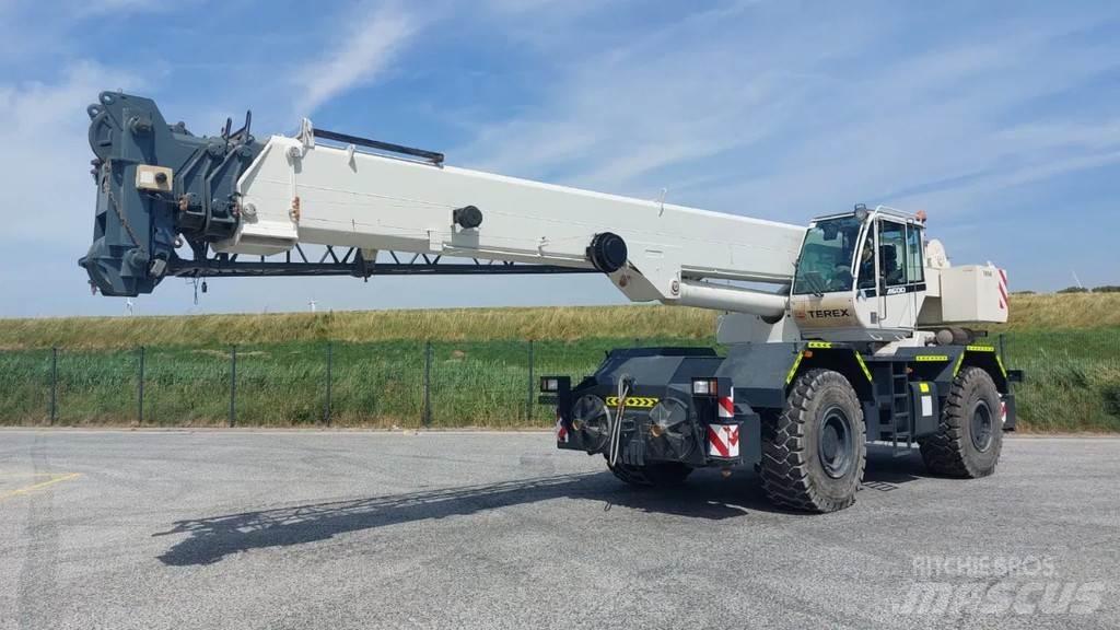 Terex A600 Avtodvigala