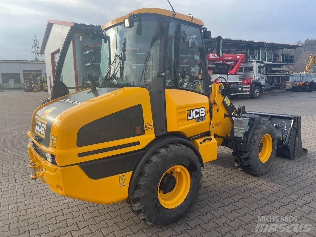 JCB 407 Kolesni nakladalci