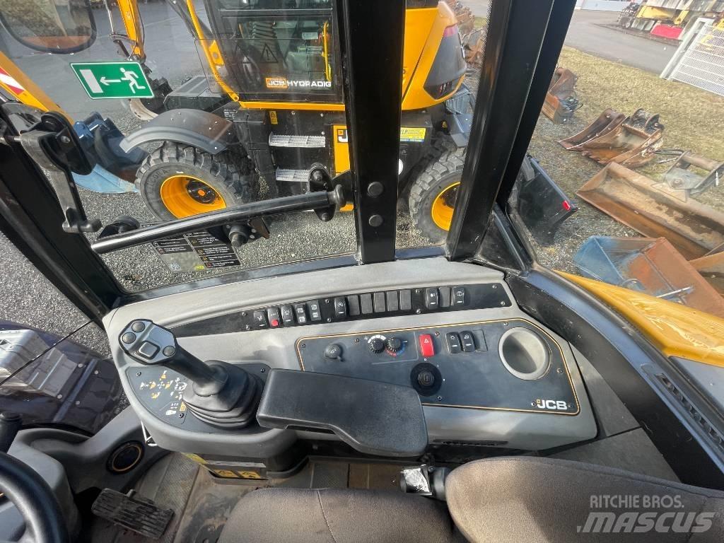 JCB 407 Kolesni nakladalci