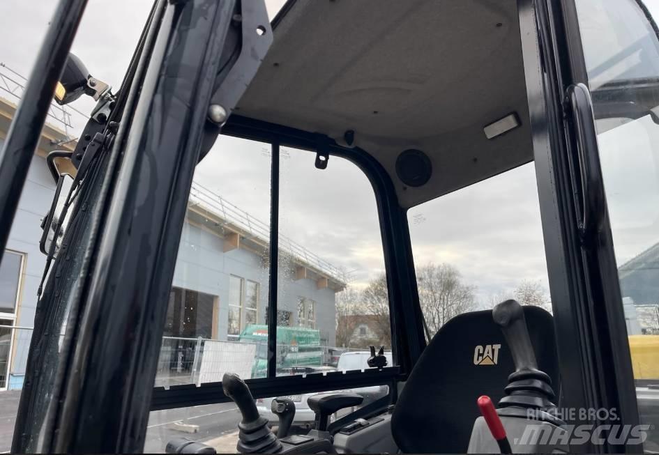 CAT 301.7 D Mini bagri <7t