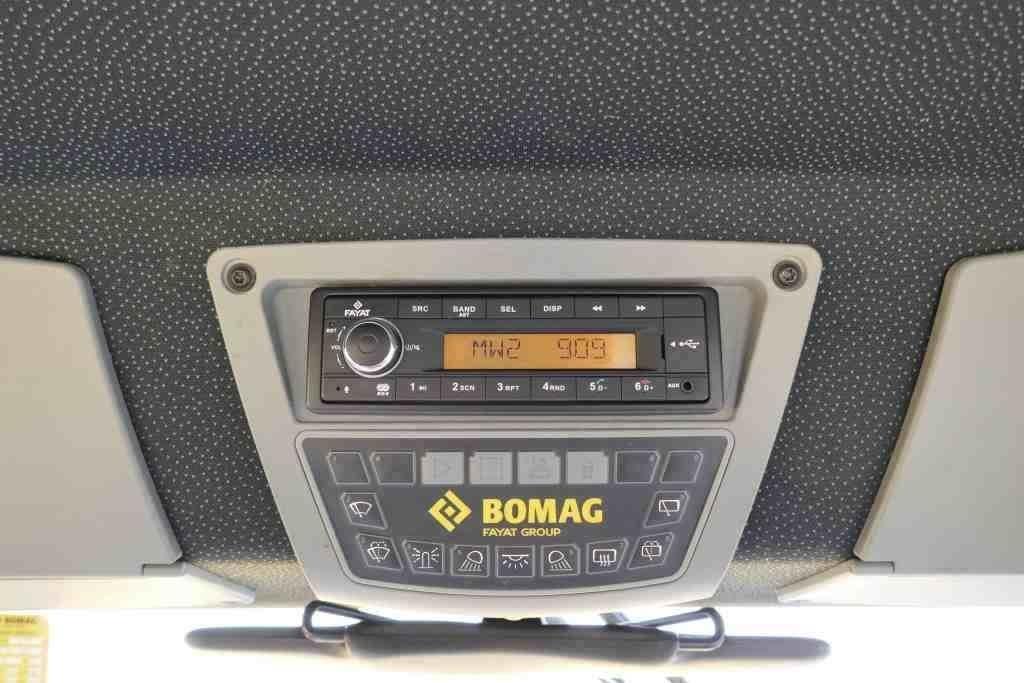Bomag BW 213 PDH-5 Kompaktorji tal
