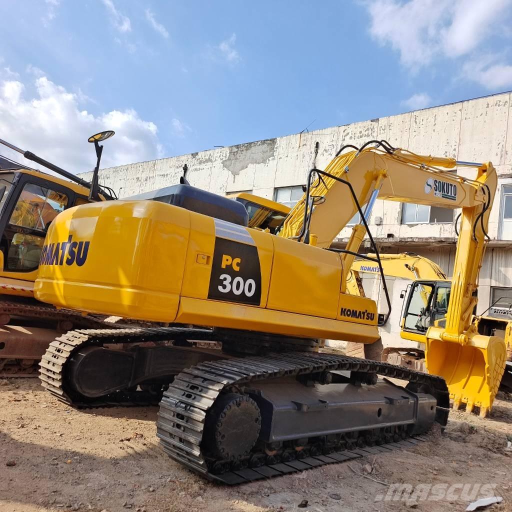 Komatsu PC 300 Bagri goseničarji