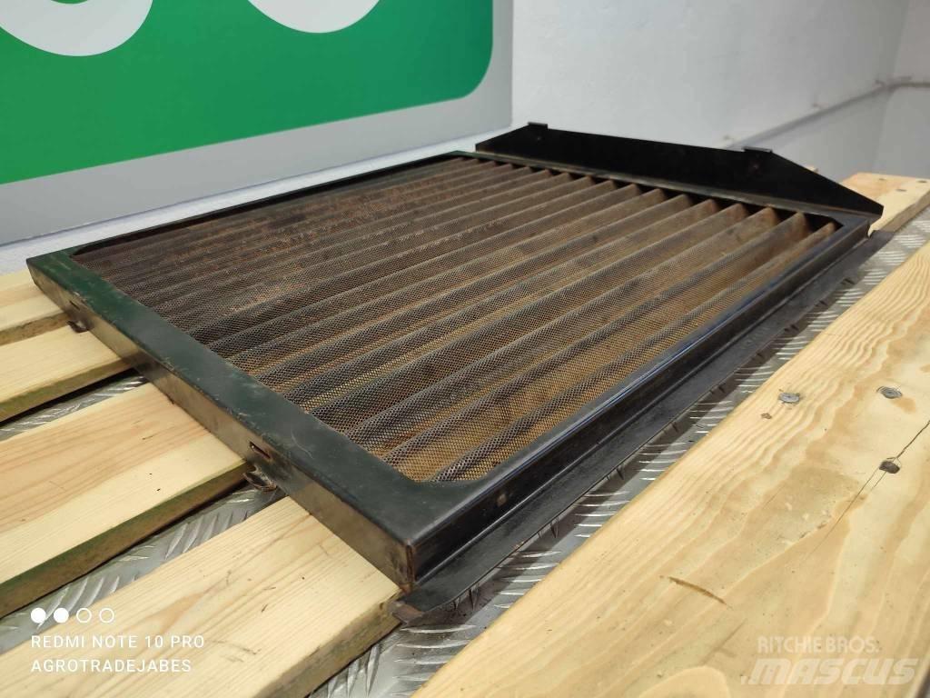 CAT TH62 cooler mesh Radiatorji