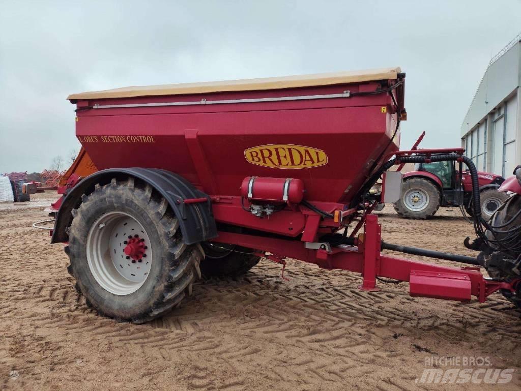 Bredal F10 Trosilniki mineralnega gnojila