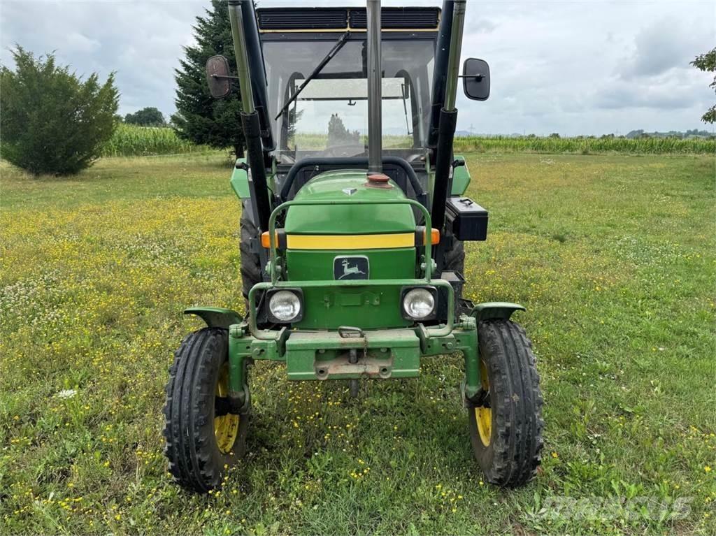 John Deere 1040 S Traktorji