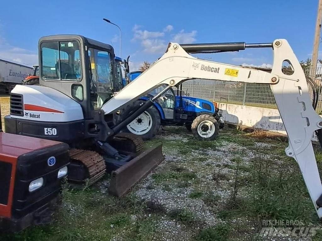 Bobcat E50 Mini bagri <7t
