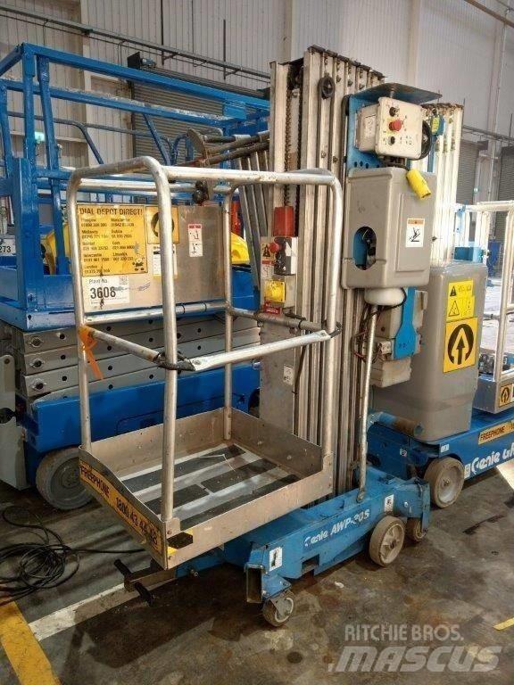 Genie AWP 30 DC Vertikalna dvigala