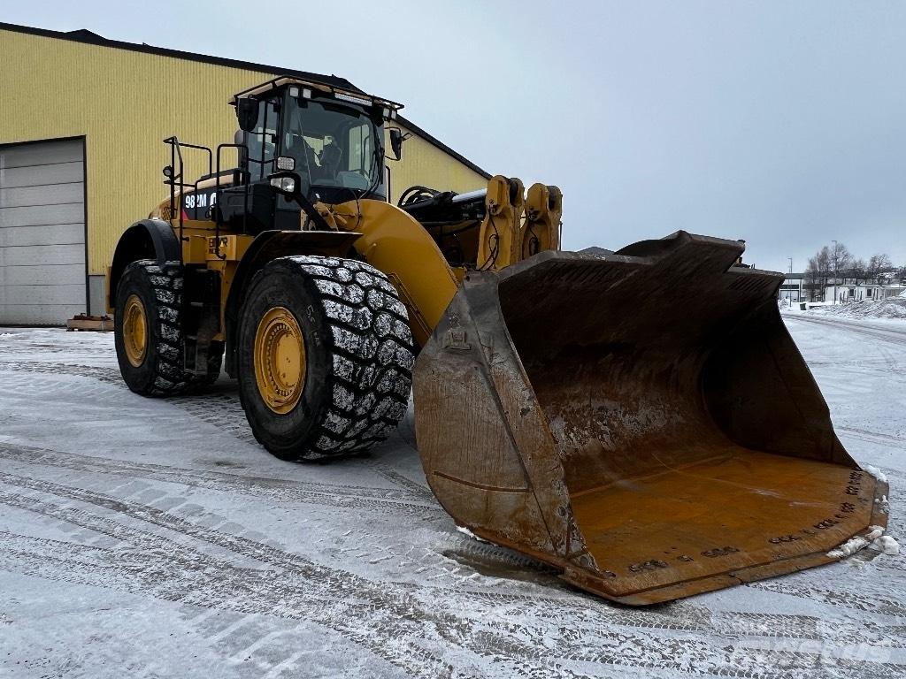 CAT 982 M Kolesni nakladalci