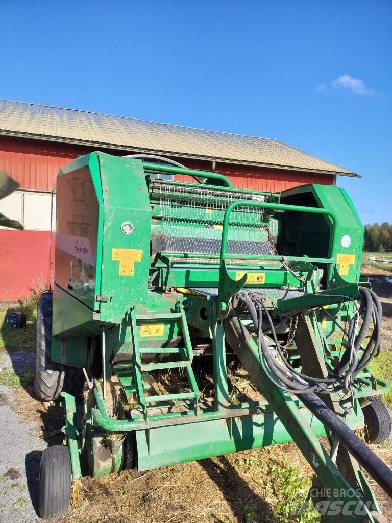 McHale Fusion 1 Balirke (okrogle bale)