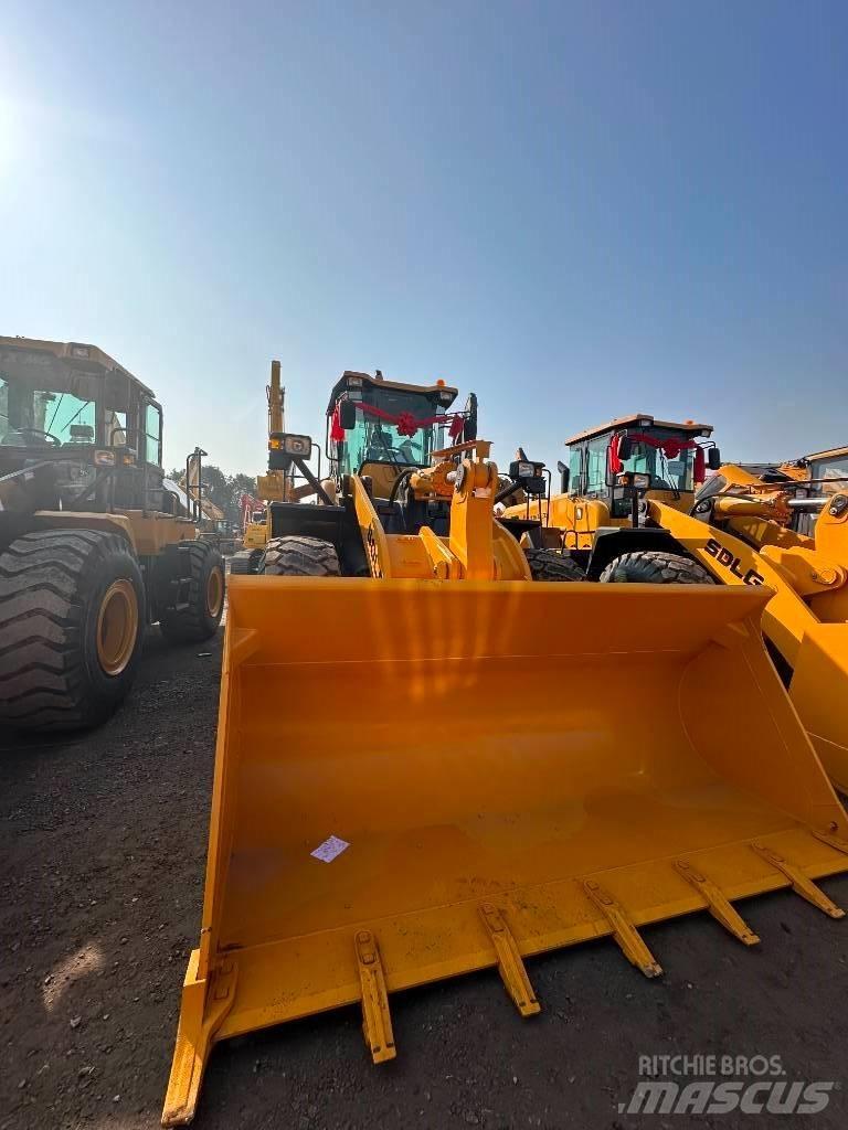 SDLG LG 956 L Kolesni nakladalci