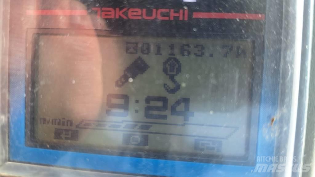 Takeuchi TB 225 Mini bagri <7t