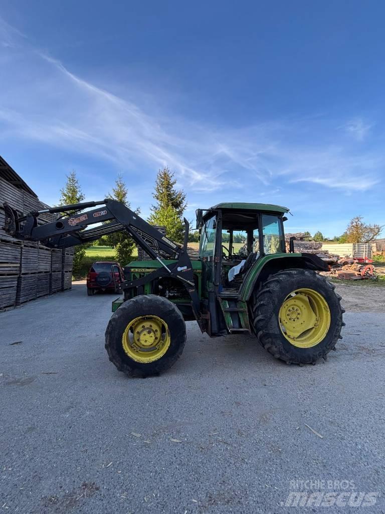 John Deere 6200 Traktorji
