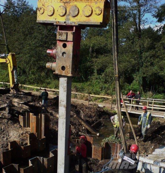 PVE 120T40 Dodatki in rezevni deli za opremo za zabijanje stebrov pilotov