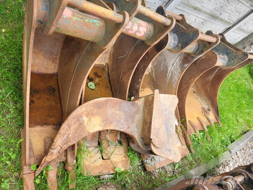 Komatsu PW110 Bagri na kolesih