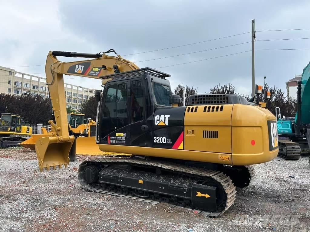 CAT 320D2L Bagri goseničarji